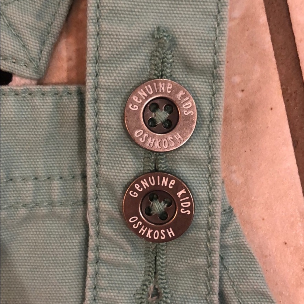 Oshkosh short overalls - Picture 2 of 4